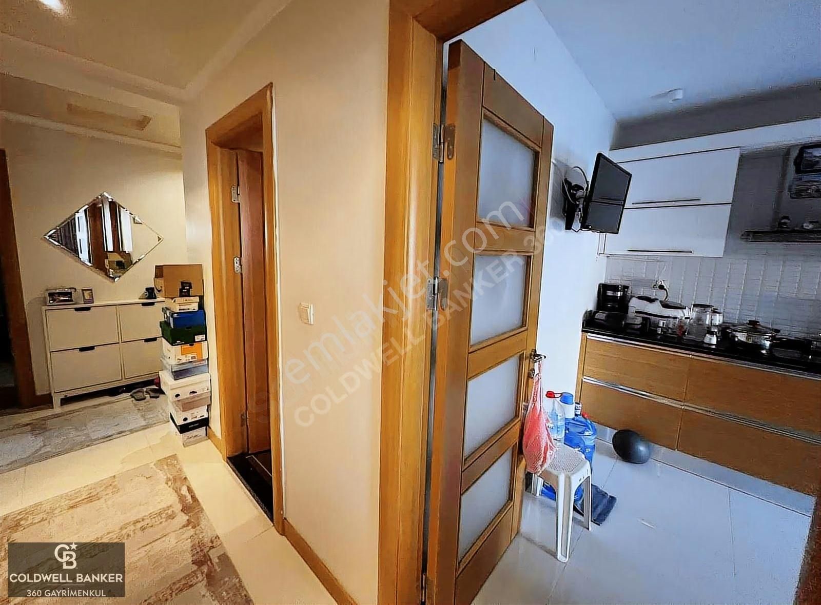 Bayraklı Merkezi Konum 125 M2 Şık Binada 3+1 Daire - Görsel 17