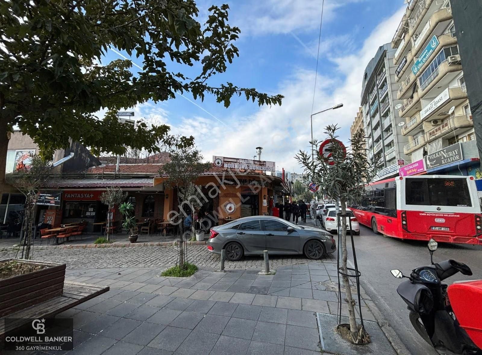 Devren Kiralık Restoran-bornova Merkez'de Kaçırılmayacak Fırsat!