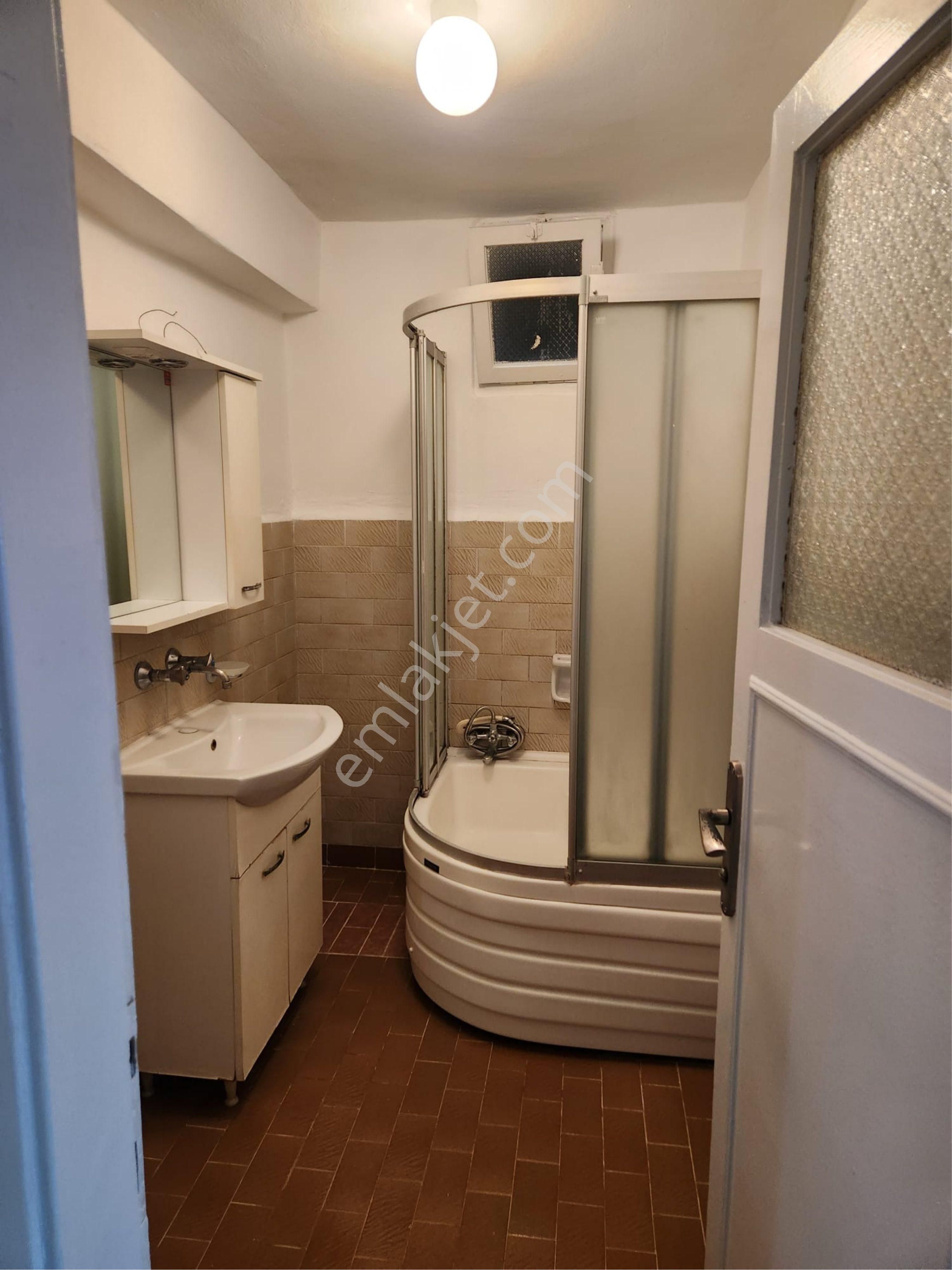 Aktaş Mahallesinde Sahibinden Kiralık 3+1 - Görsel 2