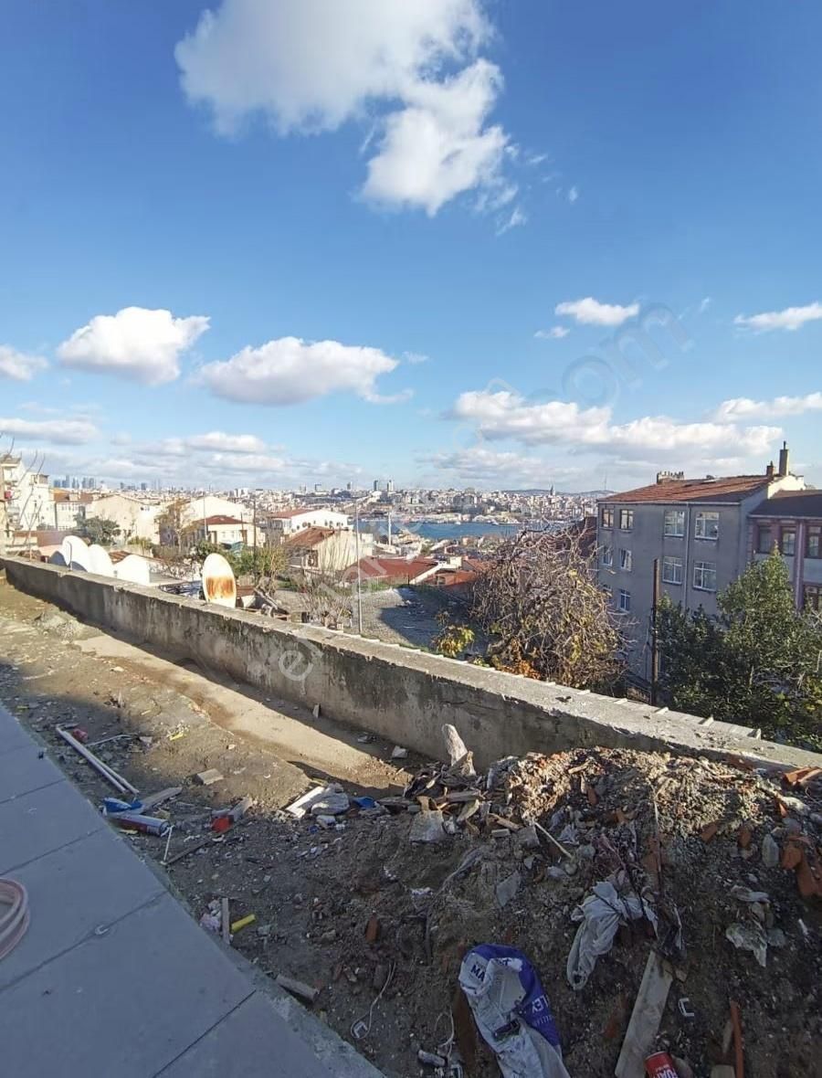 Yeni Binada Düz Giriş Bahçeli Manzaralı - Görsel 6