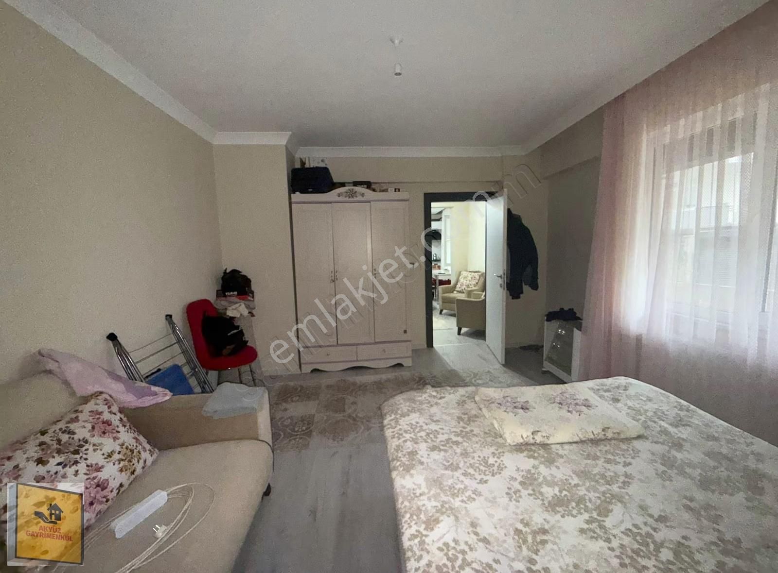 Akyüzden Merkezı Konumda Iskanlı,kombılı Satılık 1+1 Gırıs Daire - Görsel 8