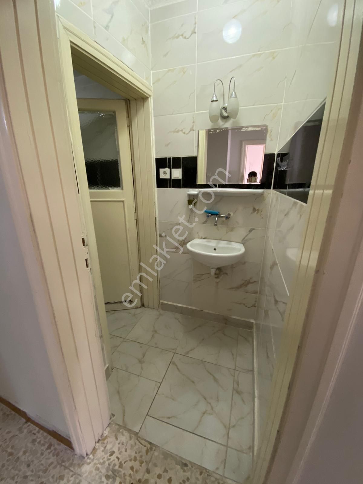 Termal Emlak'tan Konak Mah'de Kiralık 2+0 Daire - Görsel 6