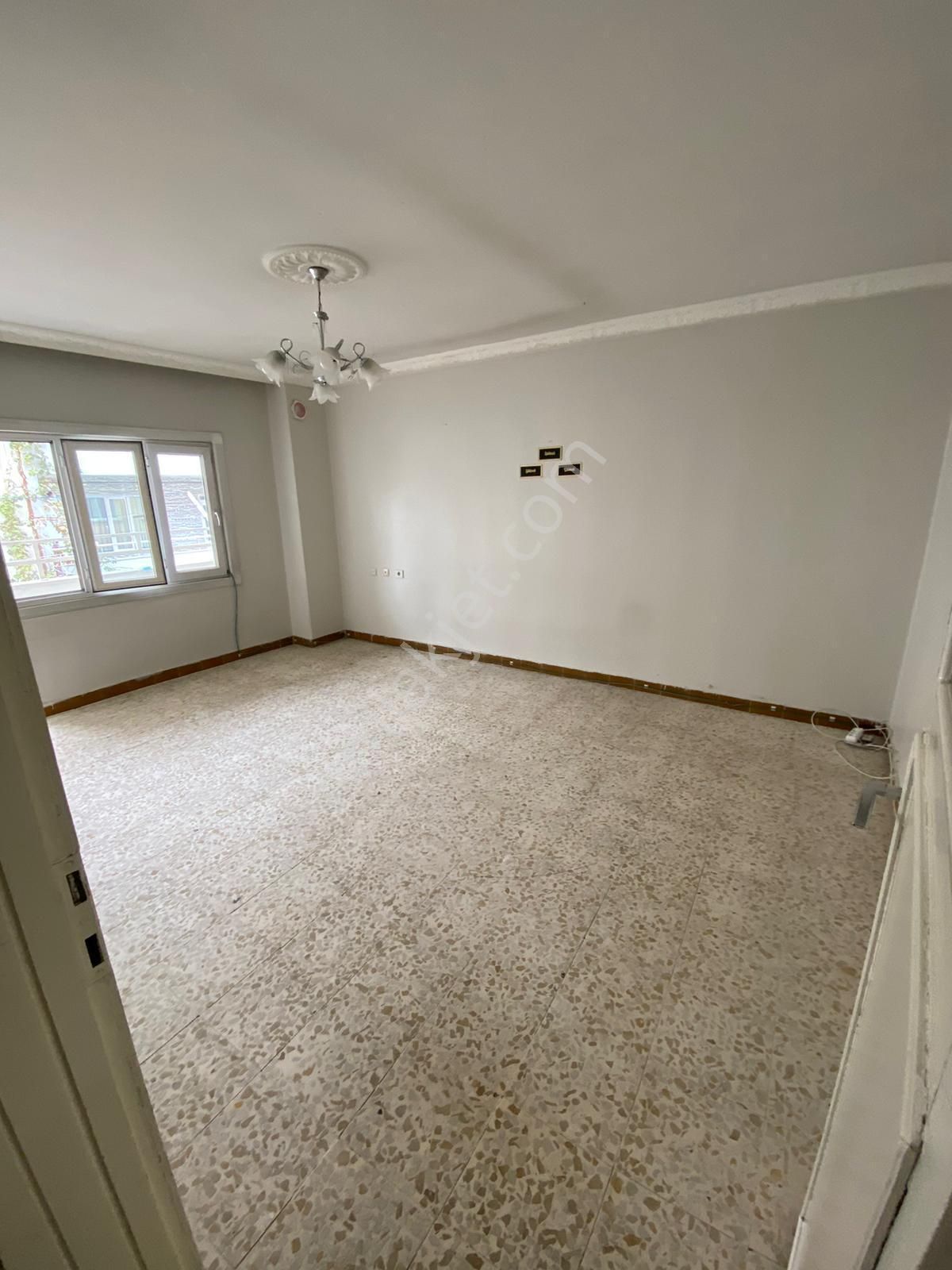 Termal Emlak'tan Konak Mah'de Kiralık 2+0 Daire - Görsel 14