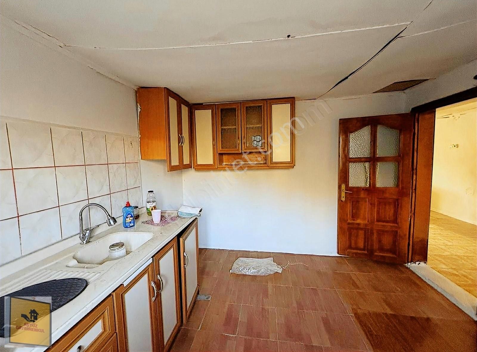 Akyüz Gayrimenkul Den Merkezı Konumda 191 Mt2 Mustakıl Ev - Görsel 21