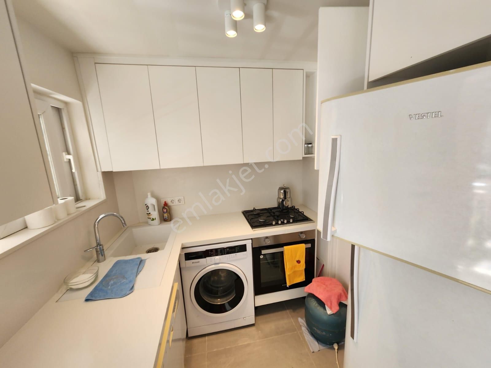 Kemer'de Denize Sıfır Sitede 2+1 Şık Eşyalı Kiralık Bahçe Katı Daire - Görsel 19