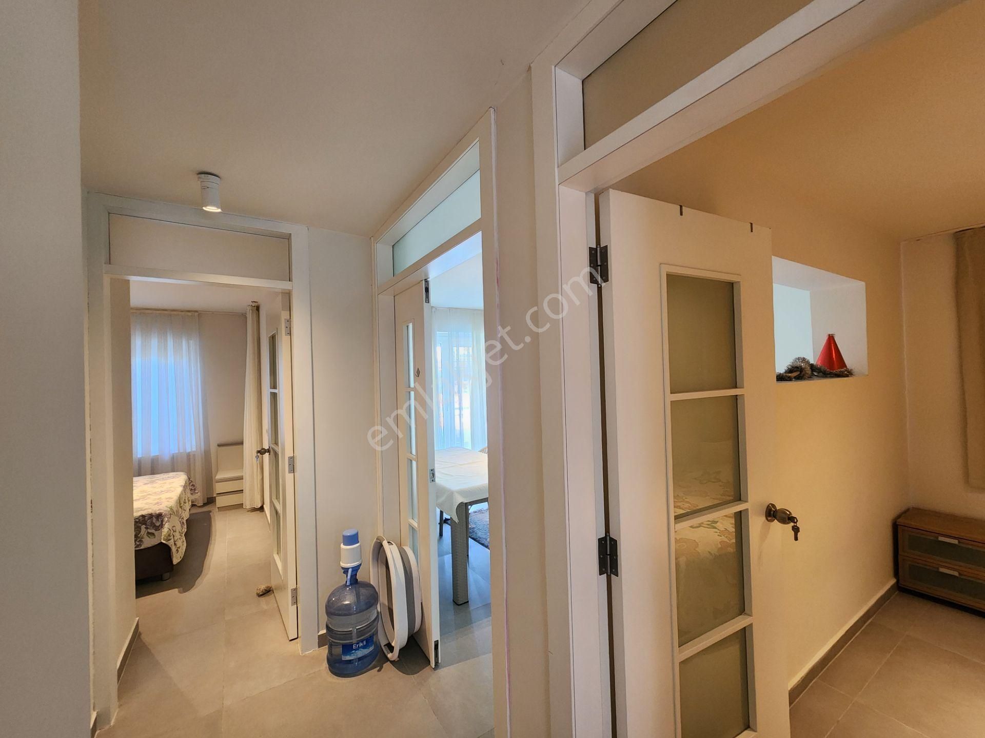 Kemer'de Denize Sıfır Sitede 2+1 Şık Eşyalı Kiralık Bahçe Katı Daire - Görsel 22