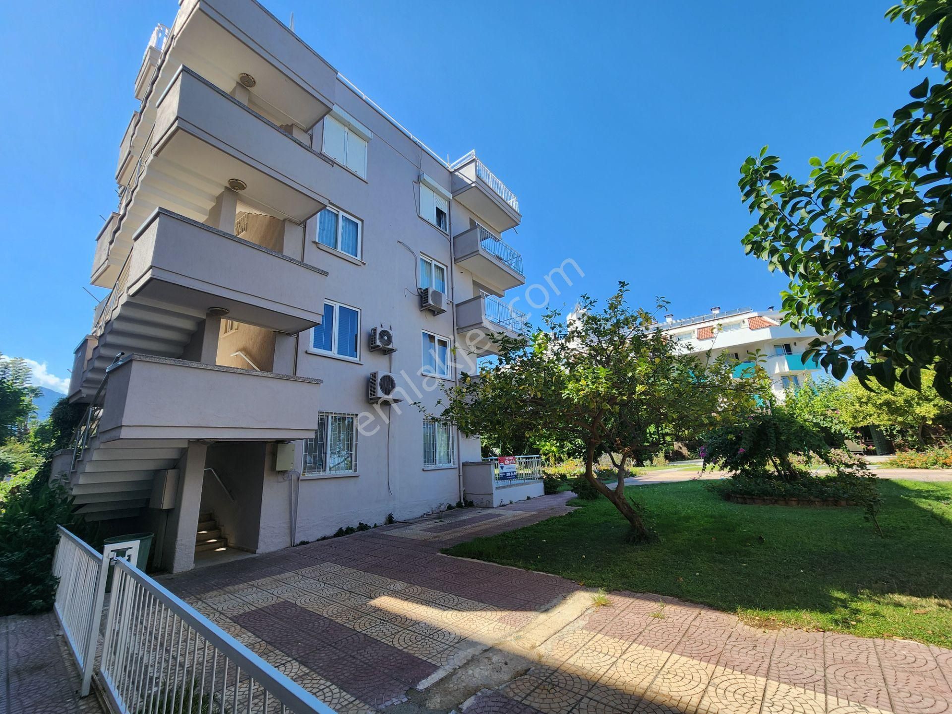 Kemer'de Denize Sıfır Sitede 2+1 Şık Eşyalı Kiralık Bahçe Katı Daire - Görsel 26