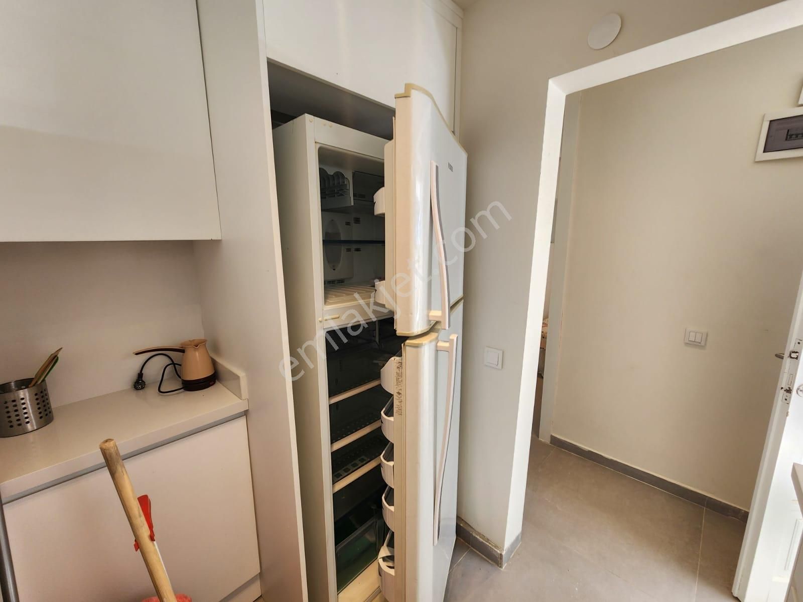 Kemer'de Denize Sıfır Sitede 2+1 Şık Eşyalı Kiralık Bahçe Katı Daire - Görsel 17