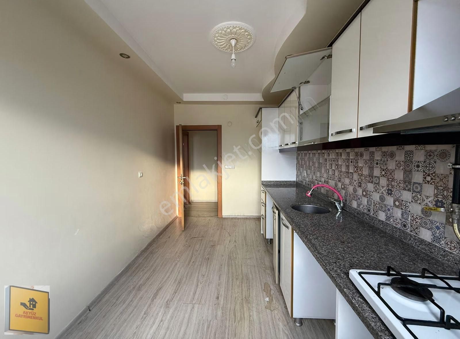 Akyüz Gayrimenkul Den Guvenlıklı Sıte Icınde Satılık 2+1 Daire - Görsel 13
