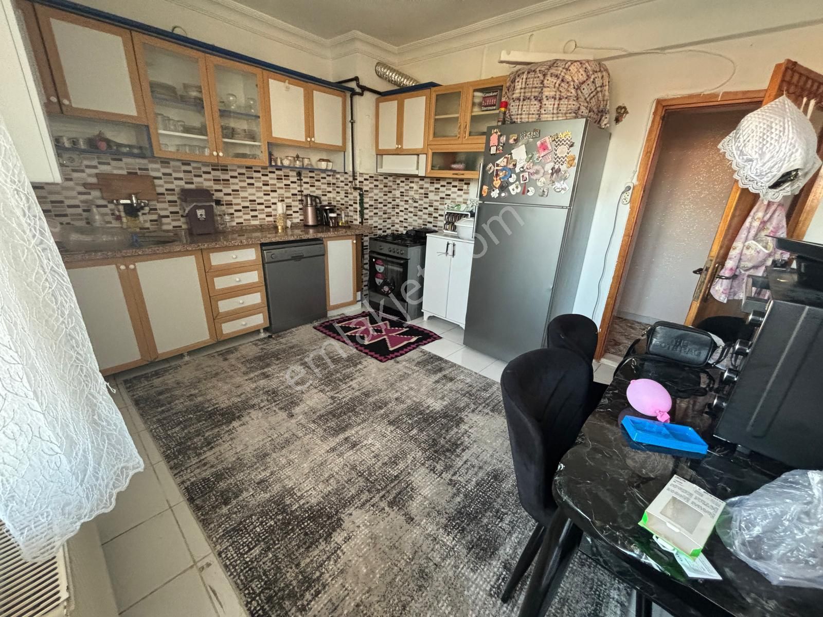 Sücüllü Emlaktan Satılık Ara Kat 2+1 Asansörlü Daire - Görsel 3