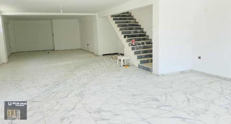 Aslan Emlak'tan Merkezde Kiralık Dükkan - Görsel 4