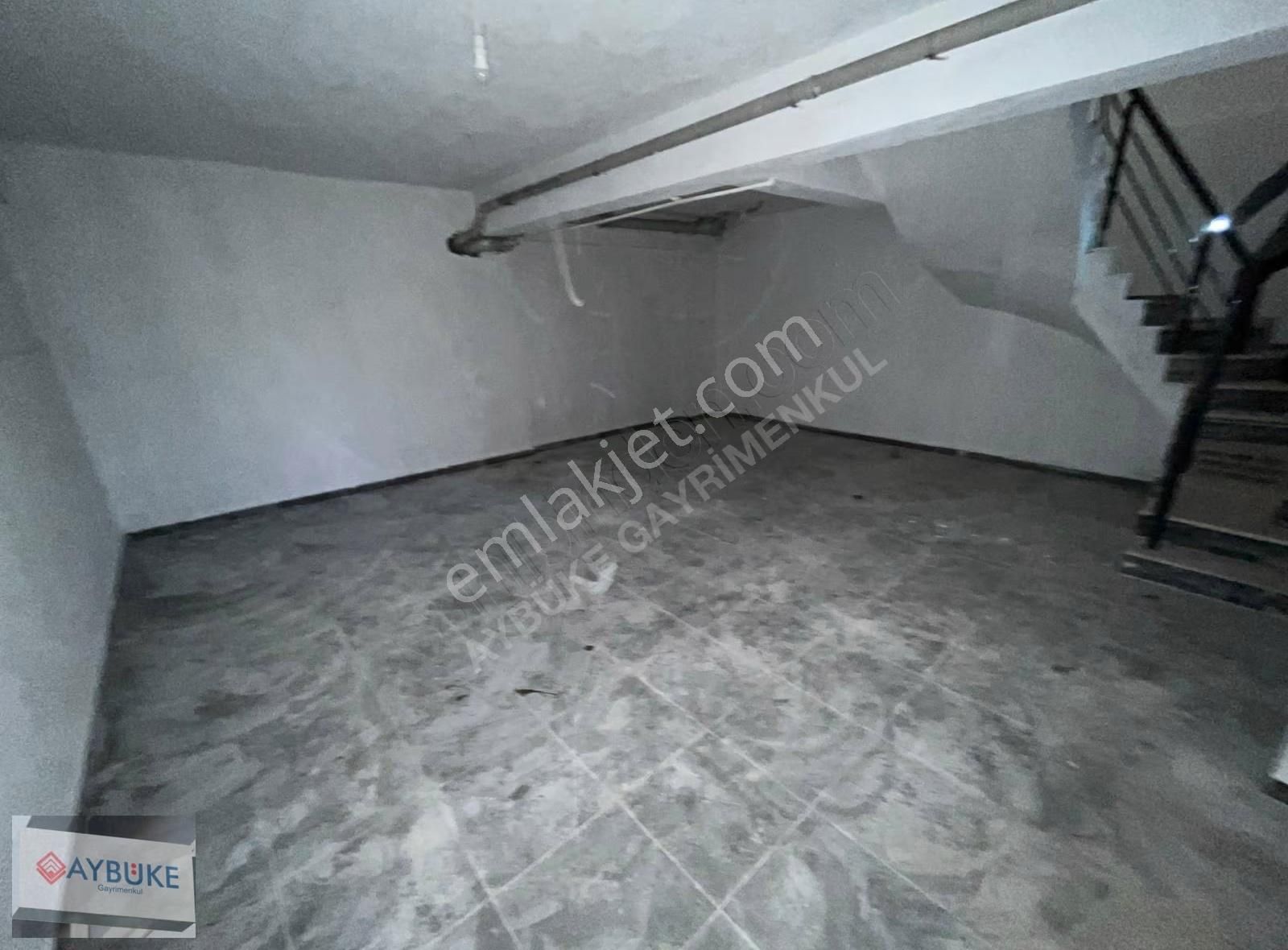 Zümrüt De Satılık 180 M2 Her Türlü Kullanıma Uygun Dükkan - Görsel 14