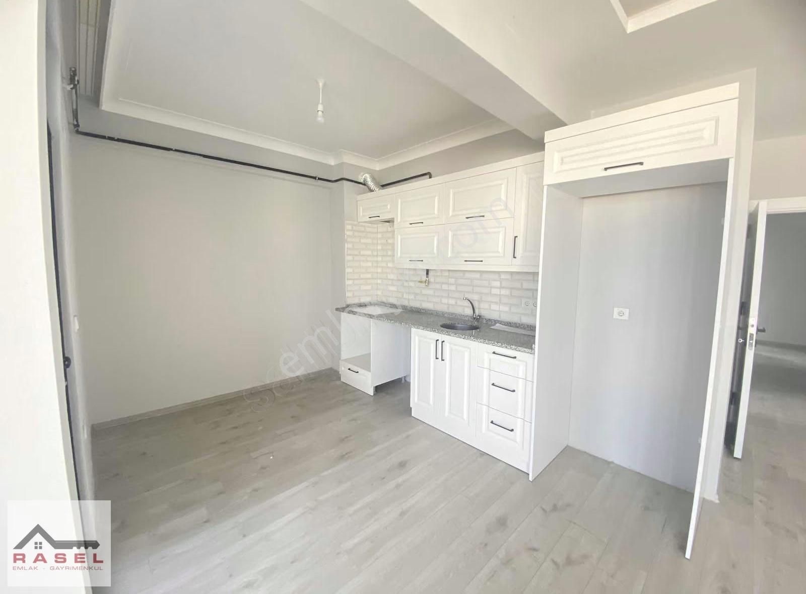 Şirinevlerin En Güzel Konumunda Kiralık 3+1 Daire - Görsel 19