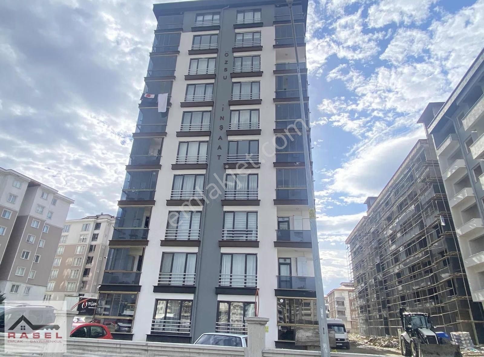 Şirinevlerin En Güzel Konumunda Kiralık 3+1 Daire