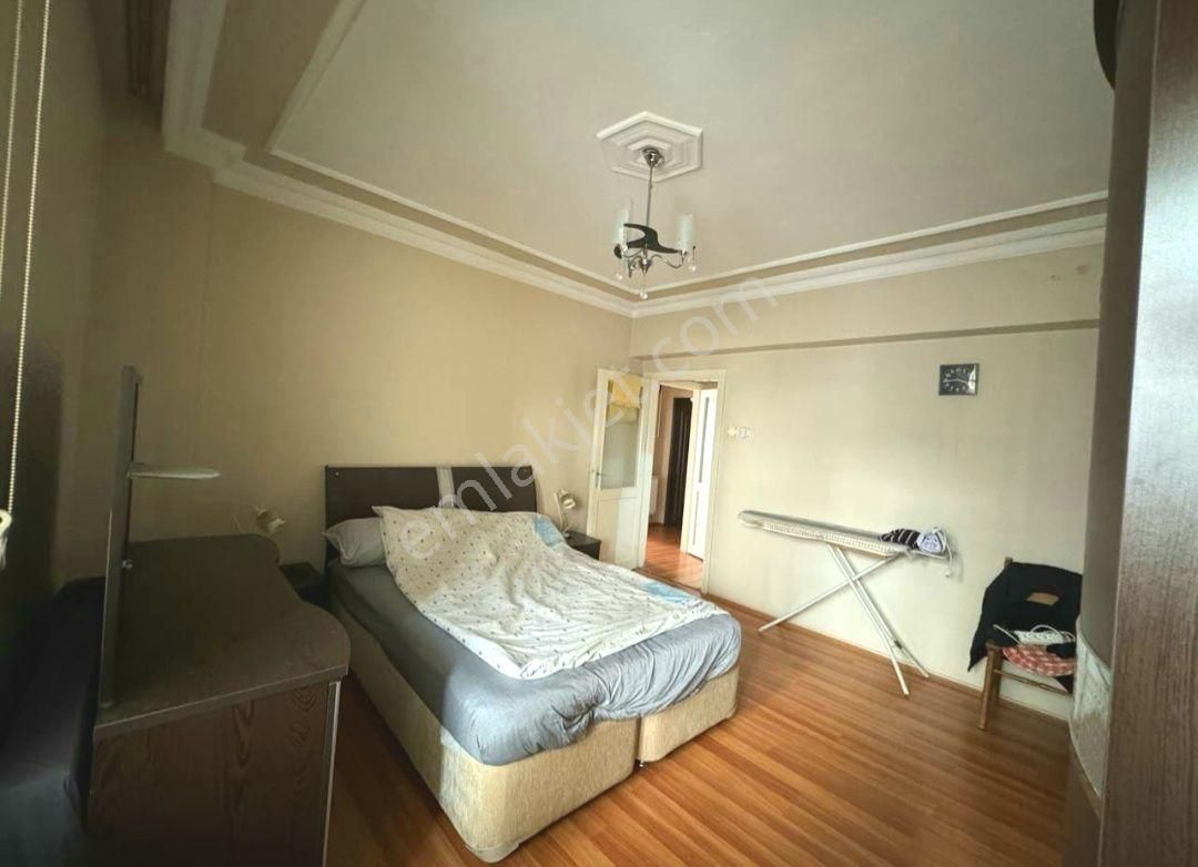 Adapazarı Merkezde Kiralık Eşyalı Geniş 2+1 Daire - Görsel 12