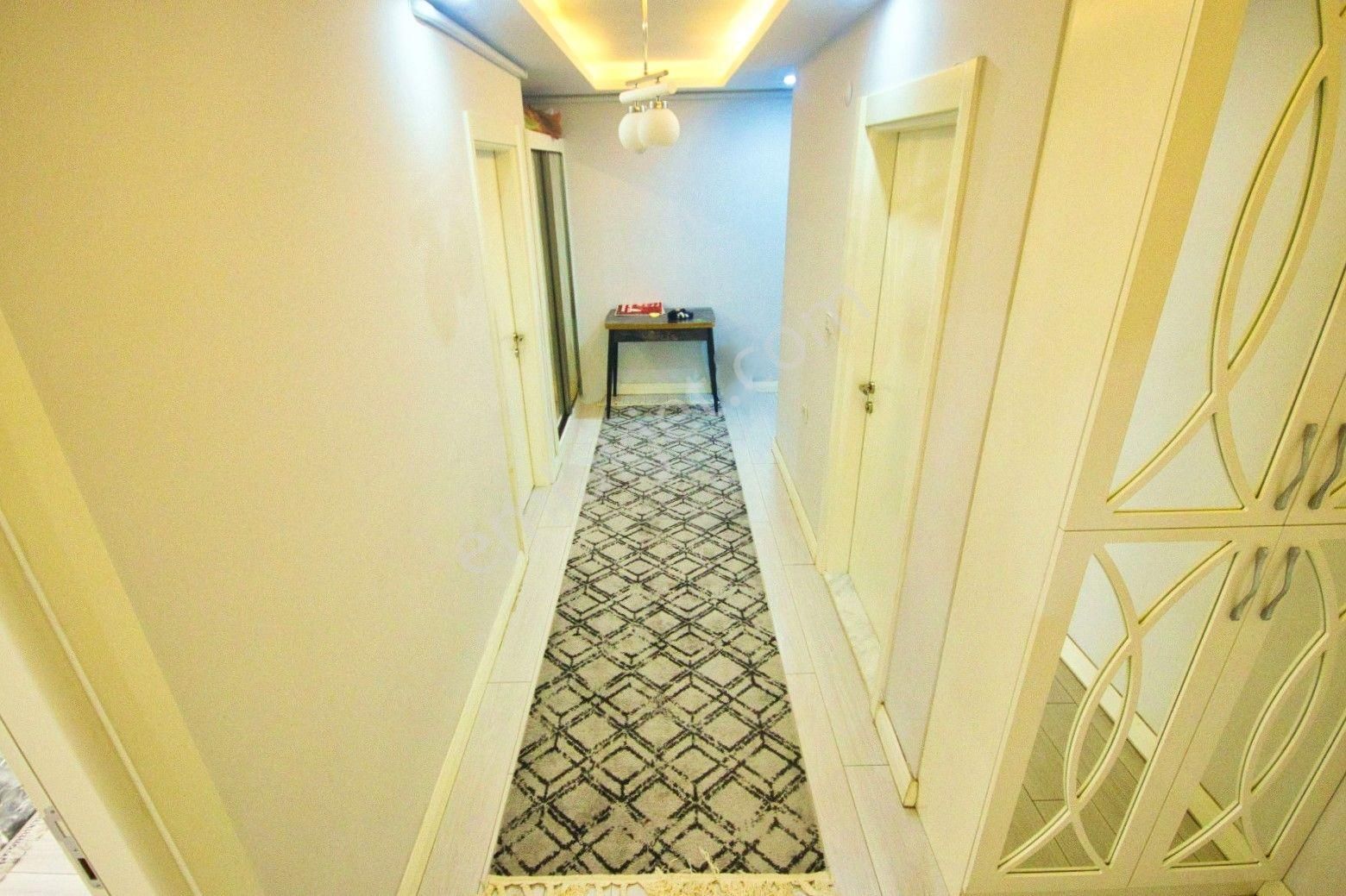 Aygül'den Akçay'da Nezih Site İçi Havuzlu Güvenlikli Kapalı Otoparklı Ara Kat Lüks 2+1 Satılık Daire - Görsel 22