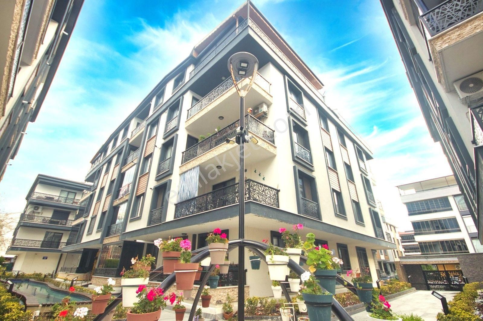 Aygül'den Akçay'da Nezih Site İçi Havuzlu Güvenlikli Kapalı Otoparklı Ara Kat Lüks 2+1 Satılık Daire - Görsel 35