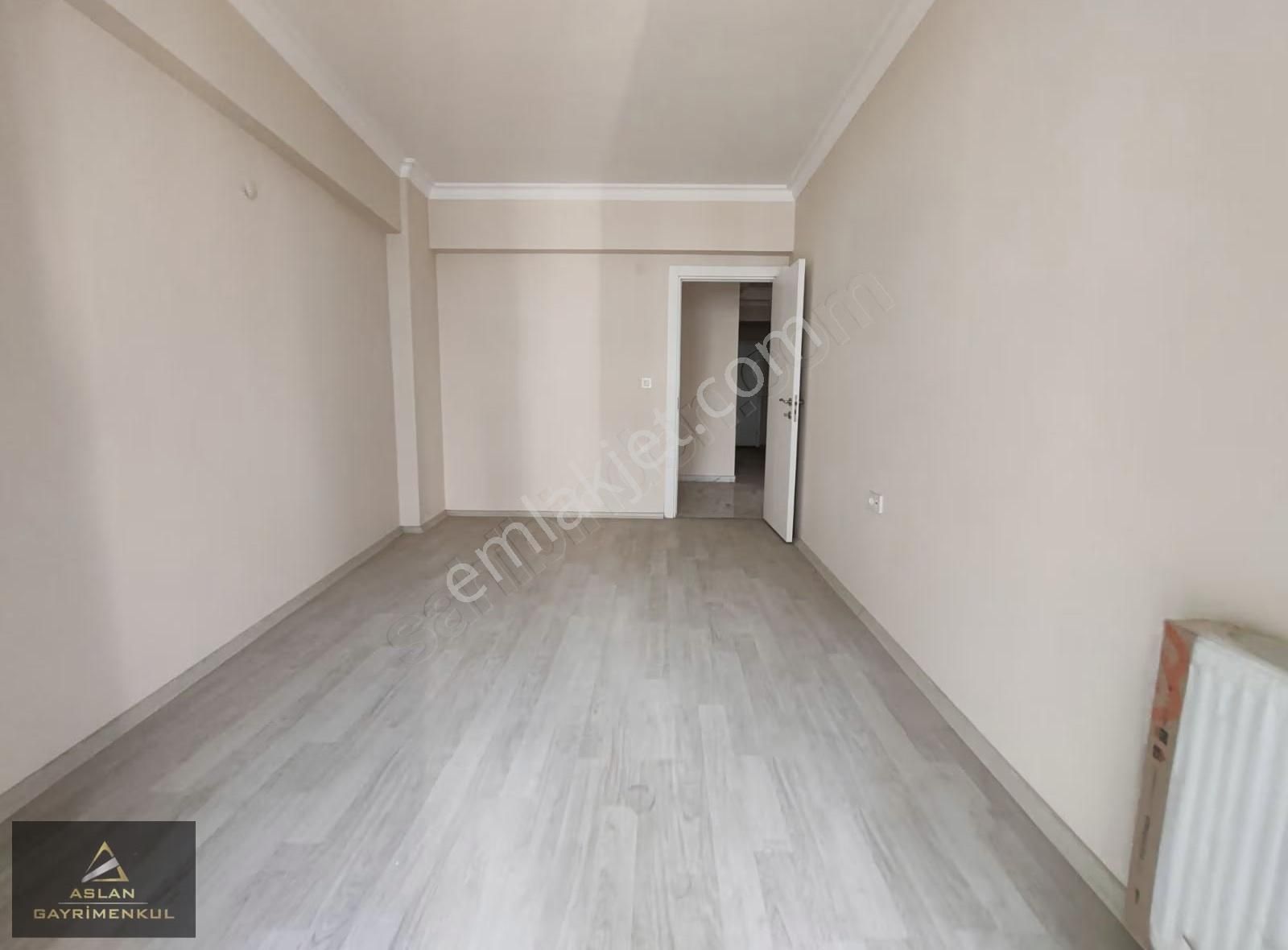 Karşıyaka Medikal Point Yak. 3+1 Yeni Bina Sıfır Daire K.otopark - Görsel 19