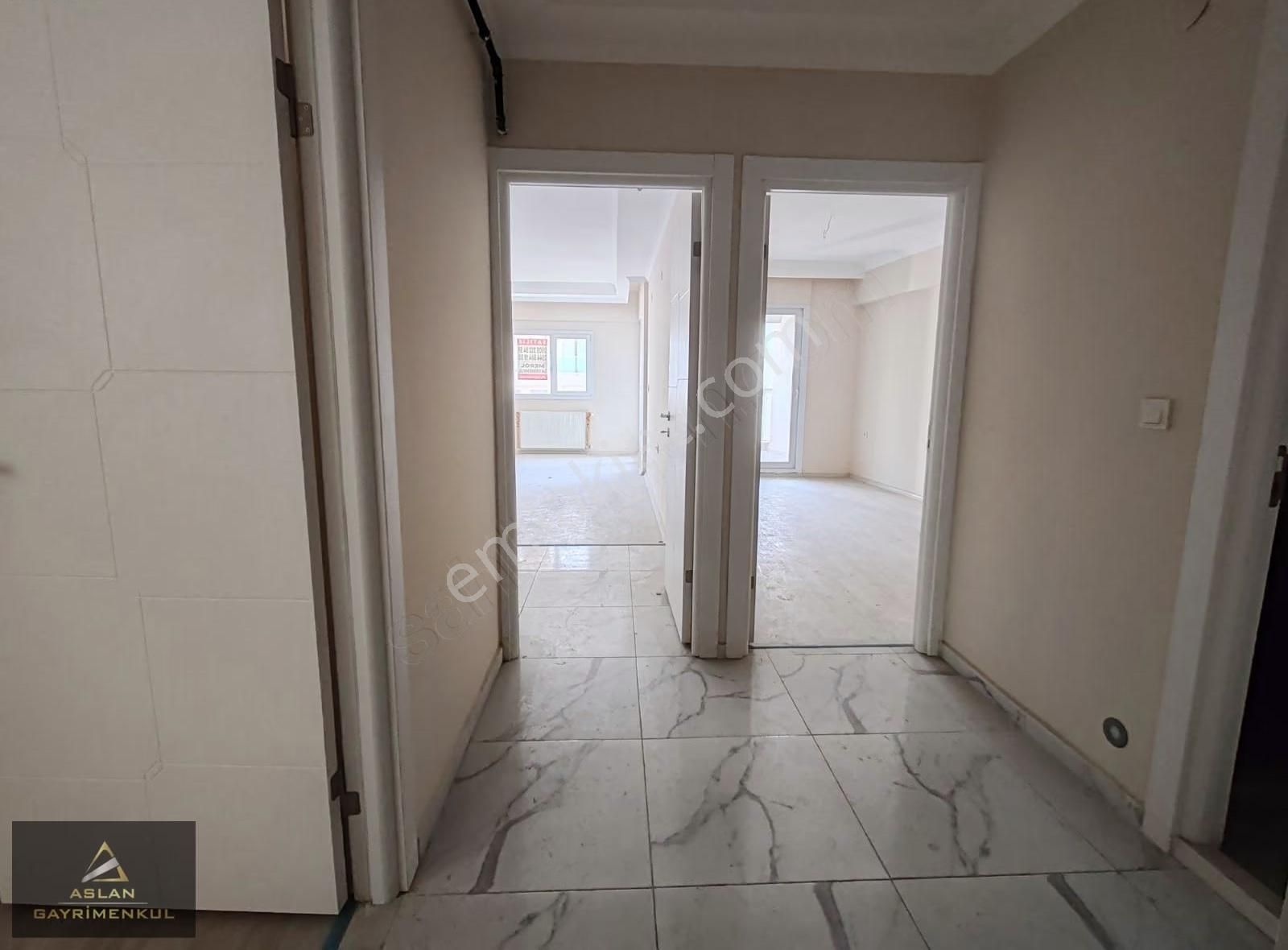 Karşıyaka Medikal Point Yak. 3+1 Yeni Bina Sıfır Daire K.otopark - Görsel 14