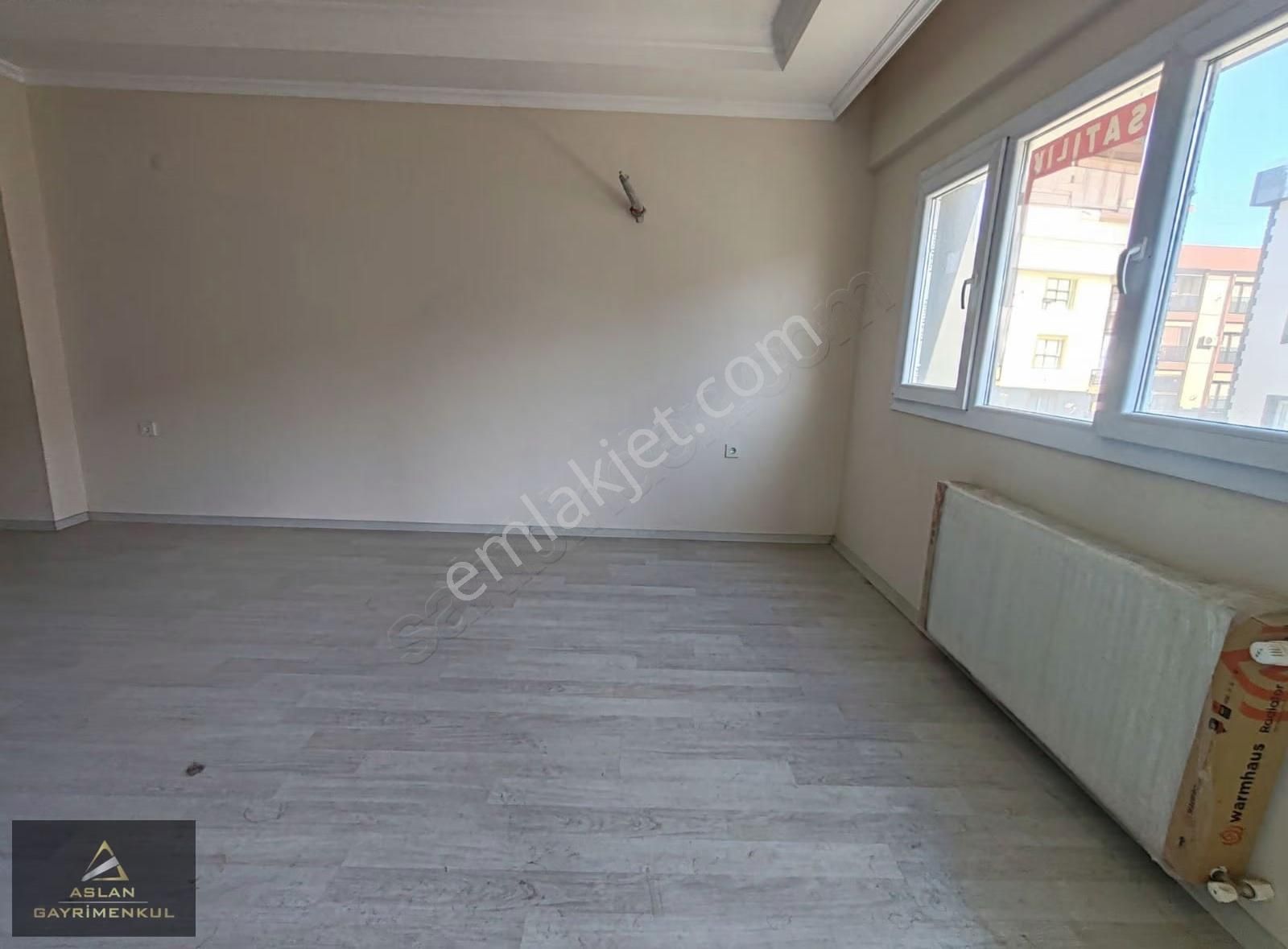 Karşıyaka Medikal Point Yak. 3+1 Yeni Bina Sıfır Daire K.otopark - Görsel 24