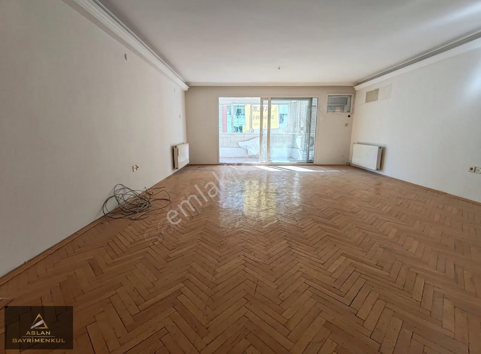 Karşıyaka Mer. Çarşı İzban Sahil Yürüme Mesafesi 4+1 Net 145 M2 - Görsel 6