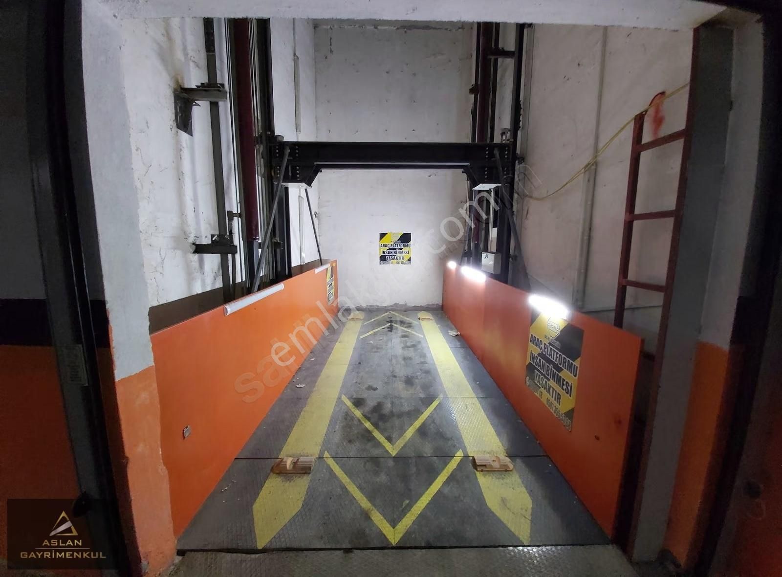 Bayraklı Genç Plaza'da 2+1 Ön Cephe Satılık Daire - Görsel 22