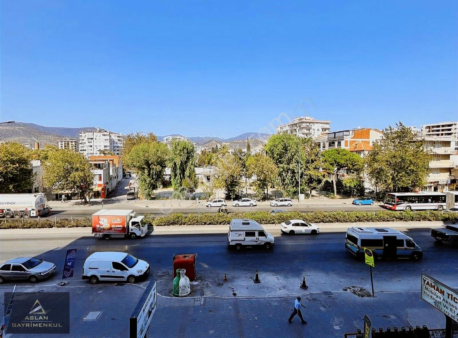 Aslandan Anadolu Caddesi Üzeri K.mutfak 110m2 2+1 Ferah Daire - Görsel 17