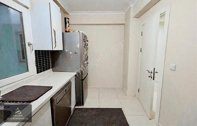 Aslandan Anadolu Caddesi Üzeri K.mutfak 110m2 2+1 Ferah Daire - Görsel 7