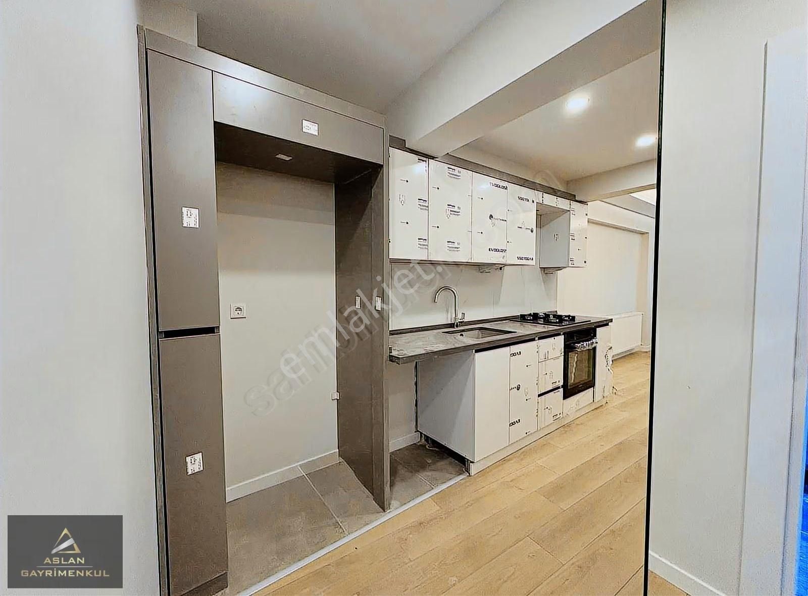 Aslandan Dedebaşı Mahallesi Battı Çıktı Yanında Sıfır 1+1 Daire - Görsel 12