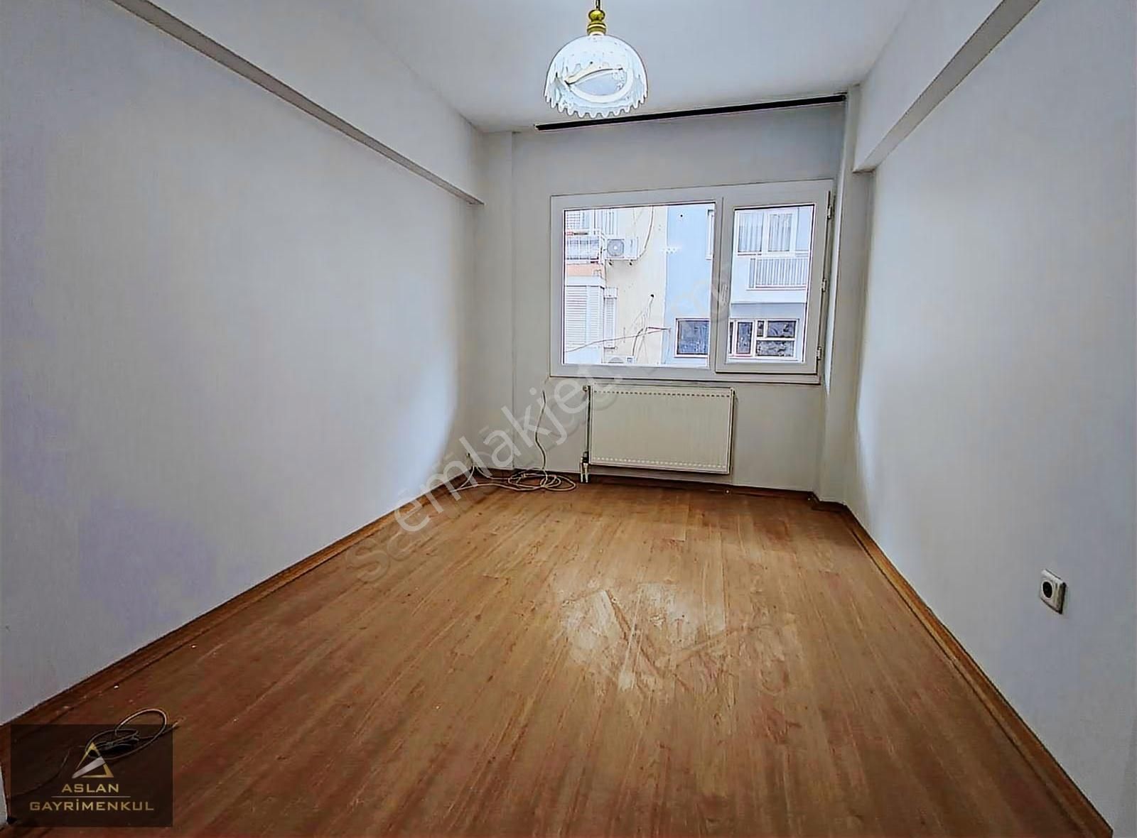 Karşıyaka Çift Cephe Tüm Odalar Aydınlık Büyük Salon 3+1 Boş Dai - Görsel 15