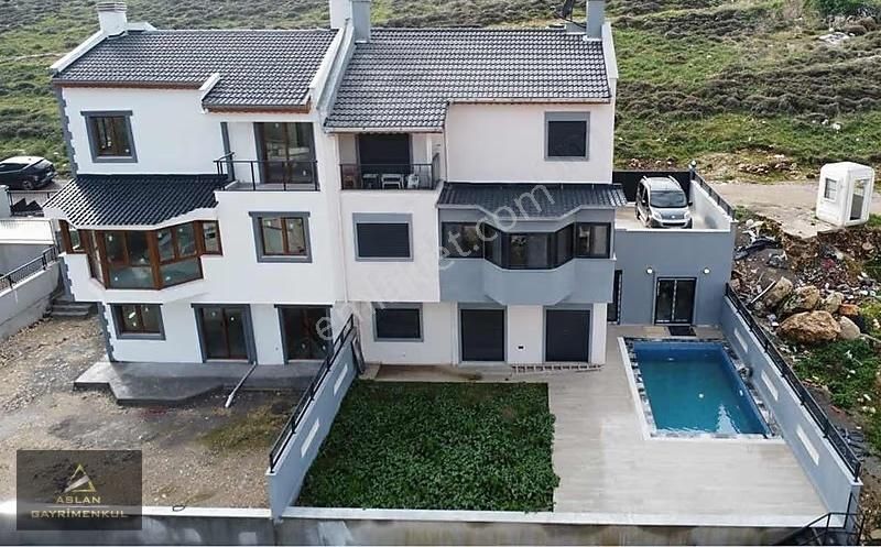Aslan'dan Müstakil Havuzlu Akıllı Ev Sistemli Satılık 5+2 Villa - Görsel 2