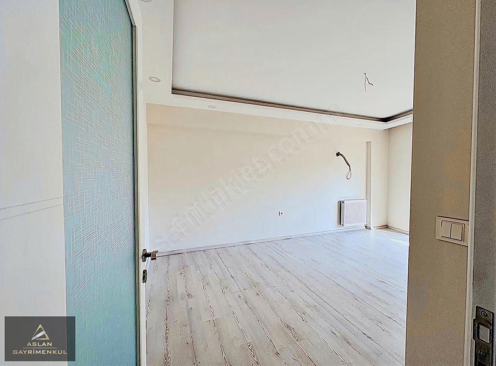 Aslandan Cadde Üzeri Ferah Sıfır Oturulmamış Ara Kat 2+1 Daire - Görsel 9