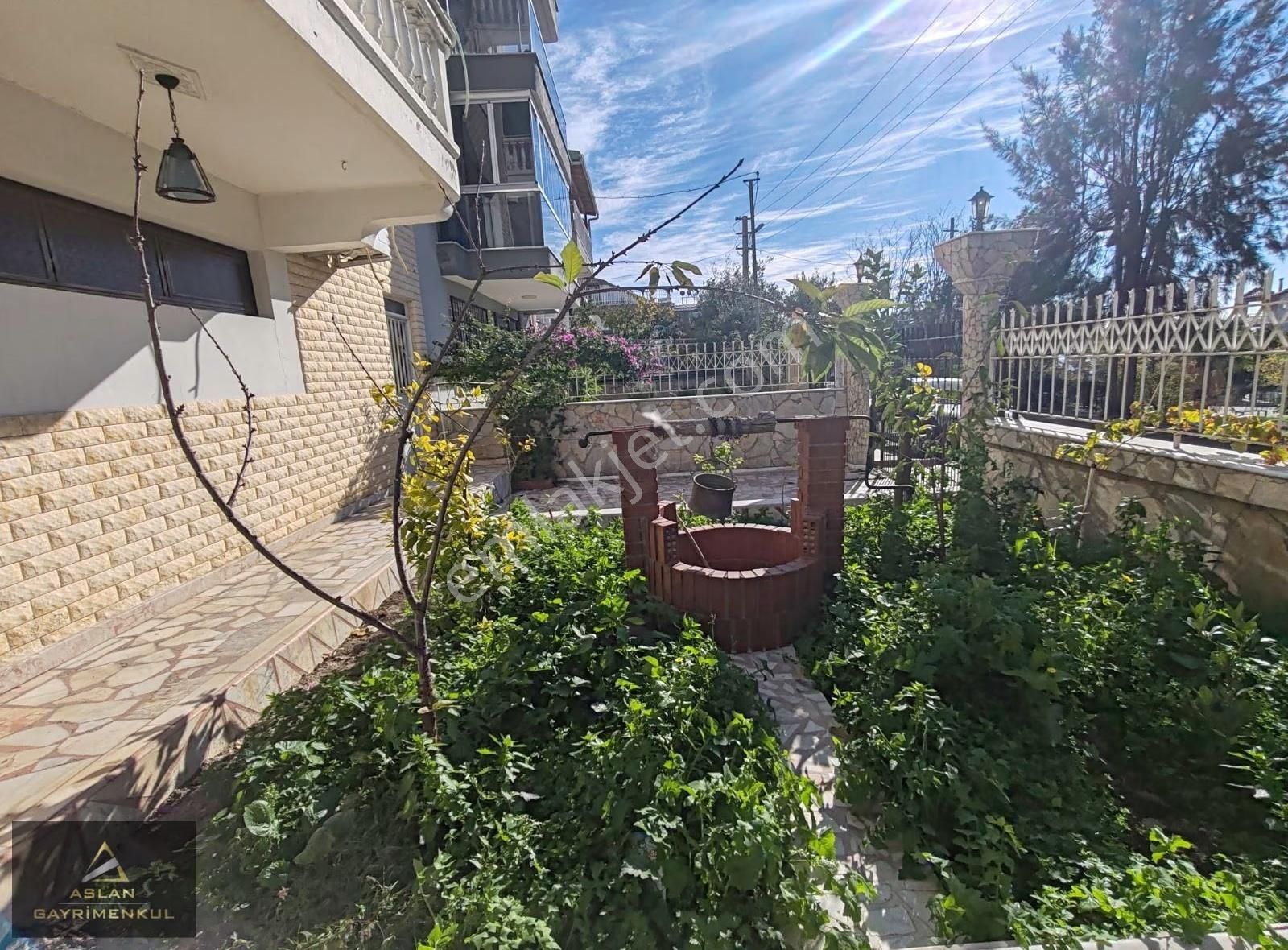 3 Cephe Bahçeli 5 + 2 Villa Kapalı Ve Açık Otoparklı Triplex - Görsel 6