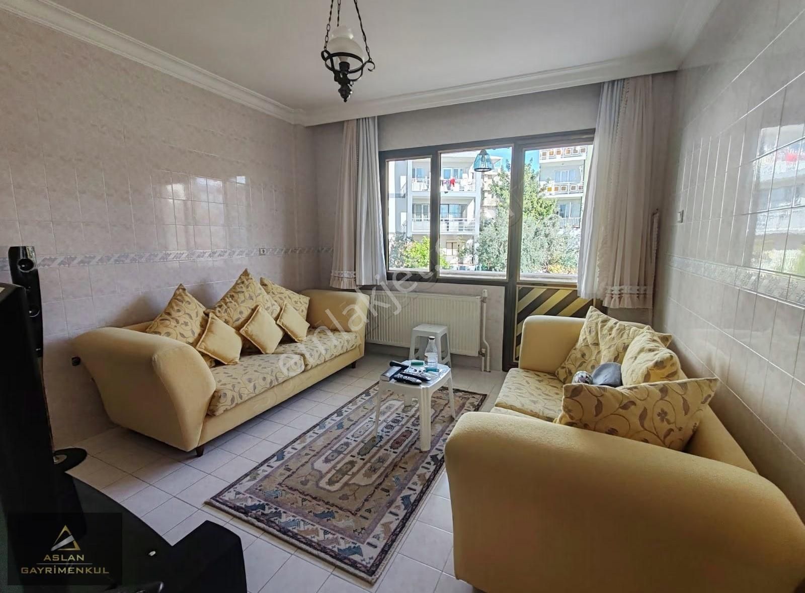 3 Cephe Bahçeli 5 + 2 Villa Kapalı Ve Açık Otoparklı Triplex - Görsel 7