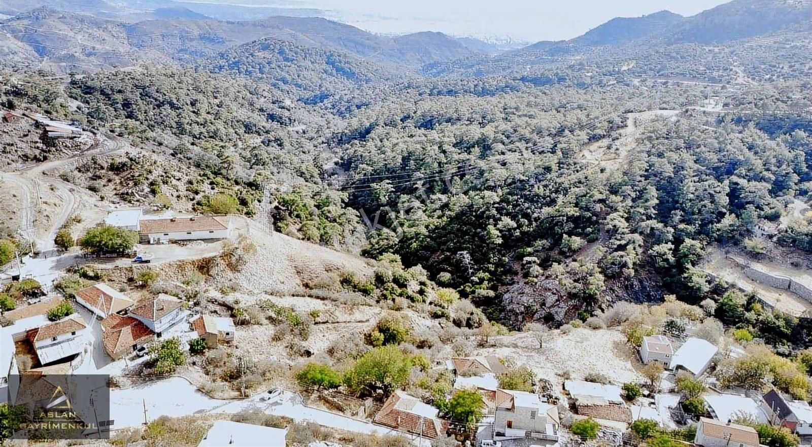 Aslandan Karşıyaka Yamanlar Köyünde Orman Manzaralı İmarlı Arsa - Görsel 4