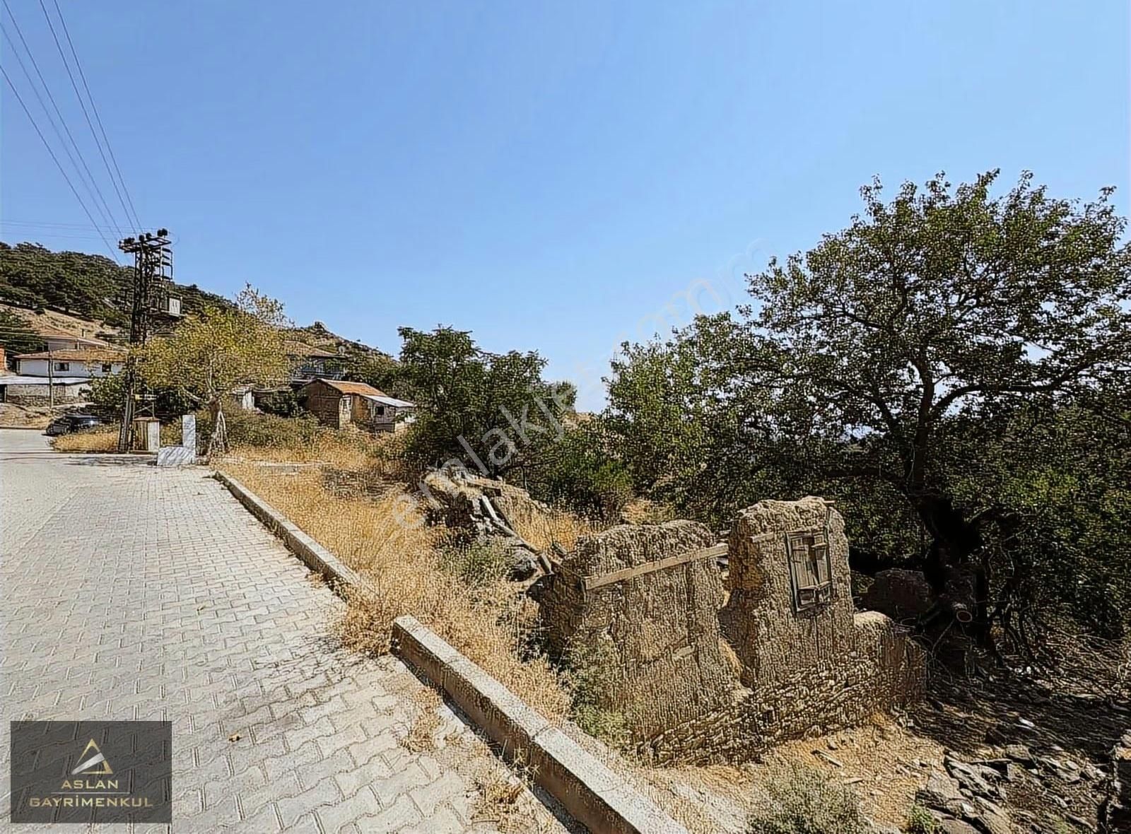 Aslandan Karşıyaka Yamanlar Köyünde Orman Manzaralı İmarlı Arsa - Görsel 8