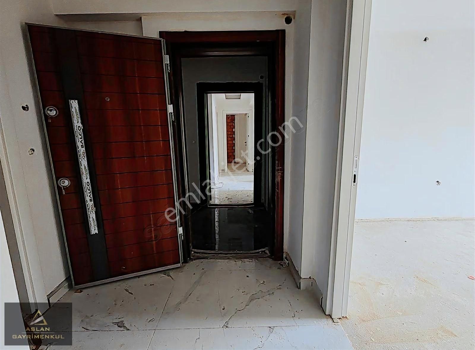 Karşıyaka Kentsel Dönüşüm Yakını Önü Açık Ferah Sıfır 2+1 Daire - Görsel 11