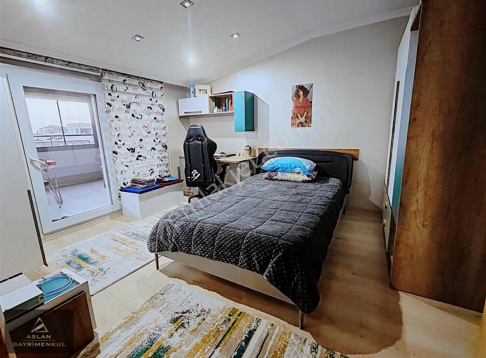 K.yaka Şömine Teras Asansör Doğalgaz Otopark 180 M2 Dublex Daire - Görsel 12