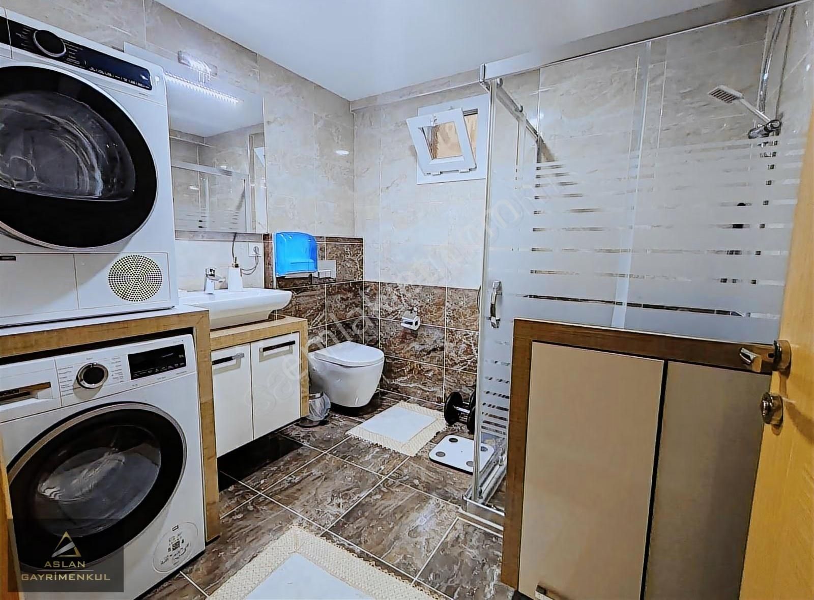 K.yaka Şömine Teras Asansör Doğalgaz Otopark 180 M2 Dublex Daire - Görsel 18