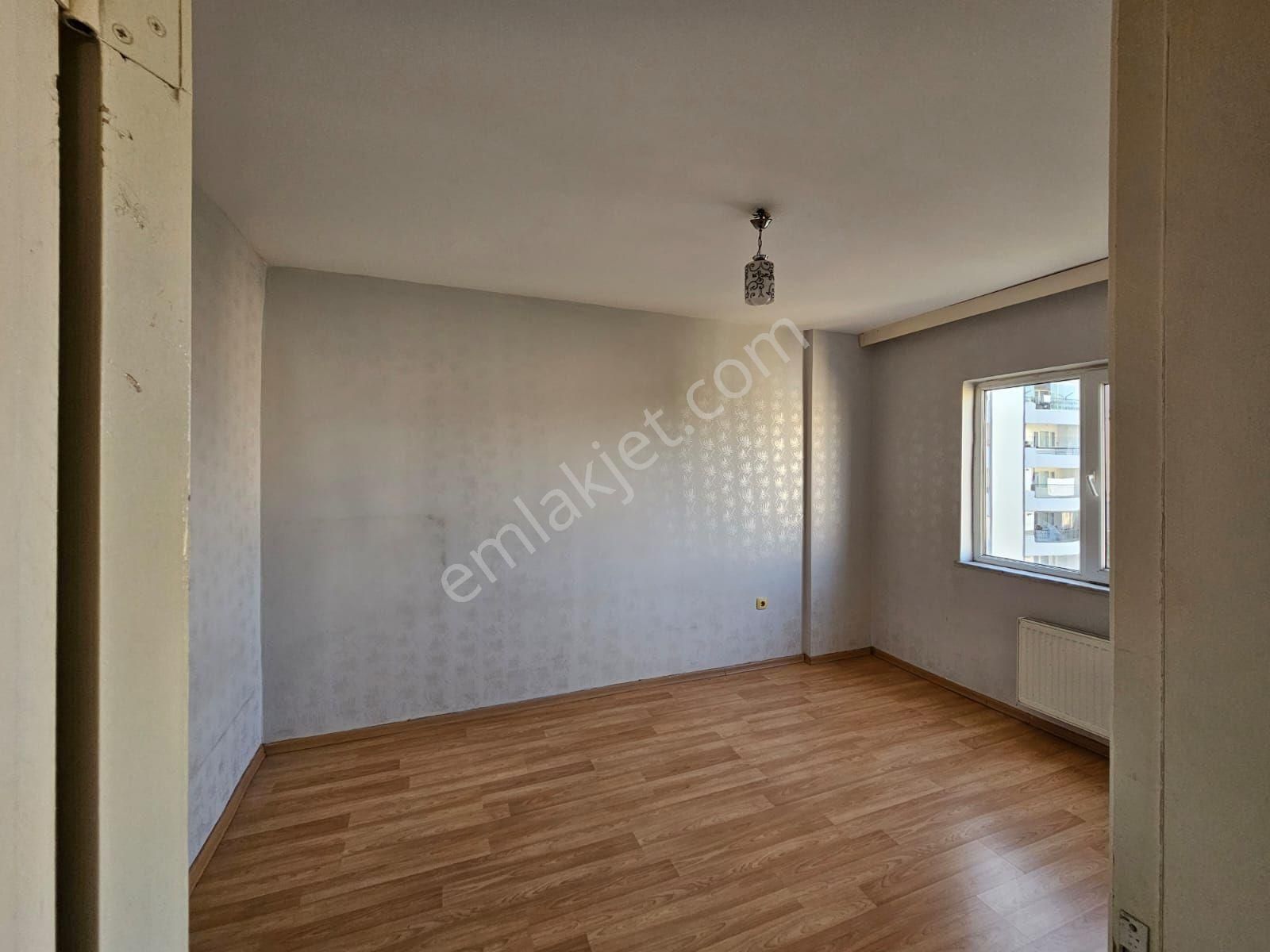 Akçe'den Su Deposuna Yakın Fırsat Geniş Daire - Görsel 5