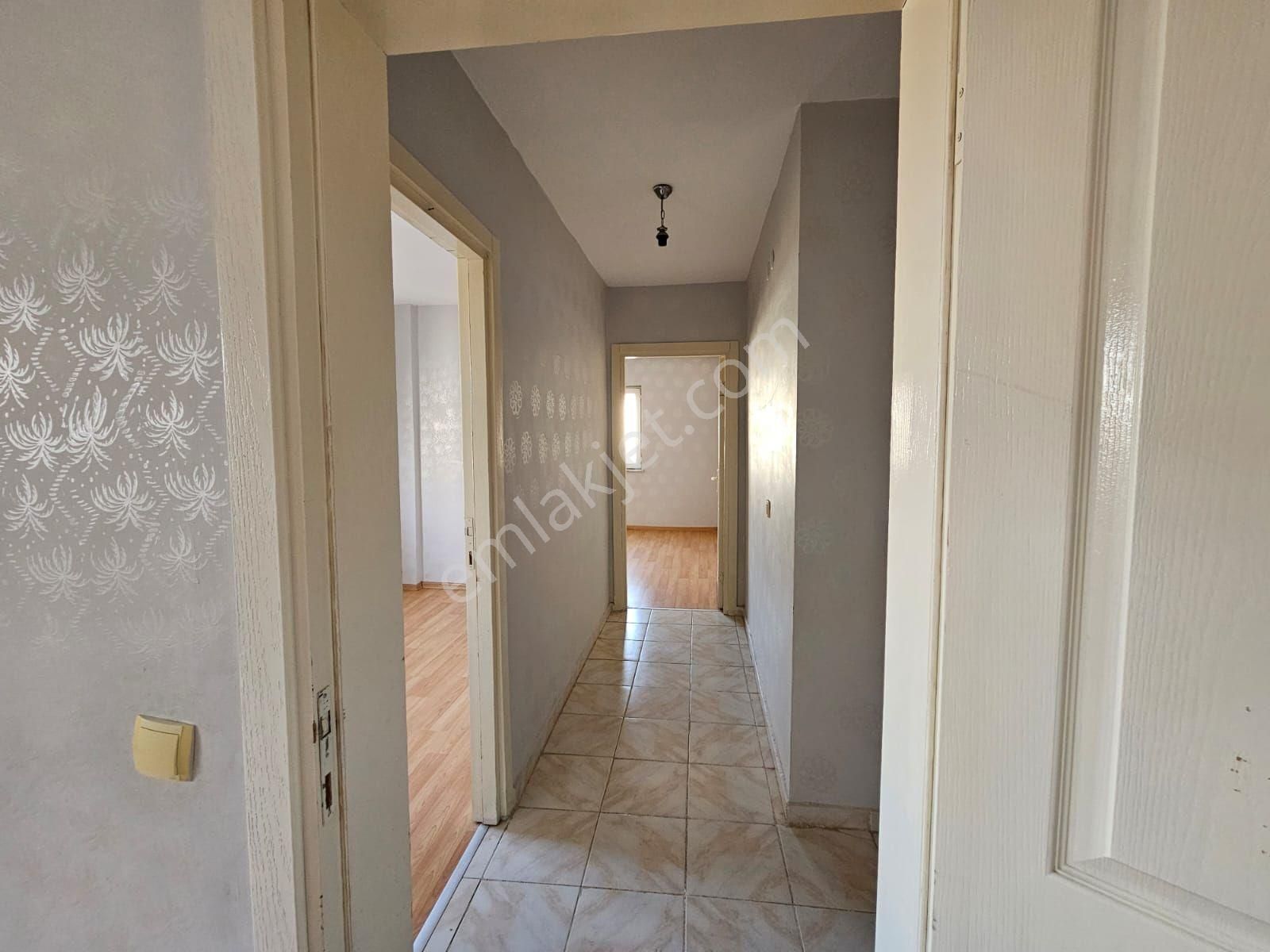 Akçe'den Su Deposuna Yakın Fırsat Geniş Daire - Görsel 12