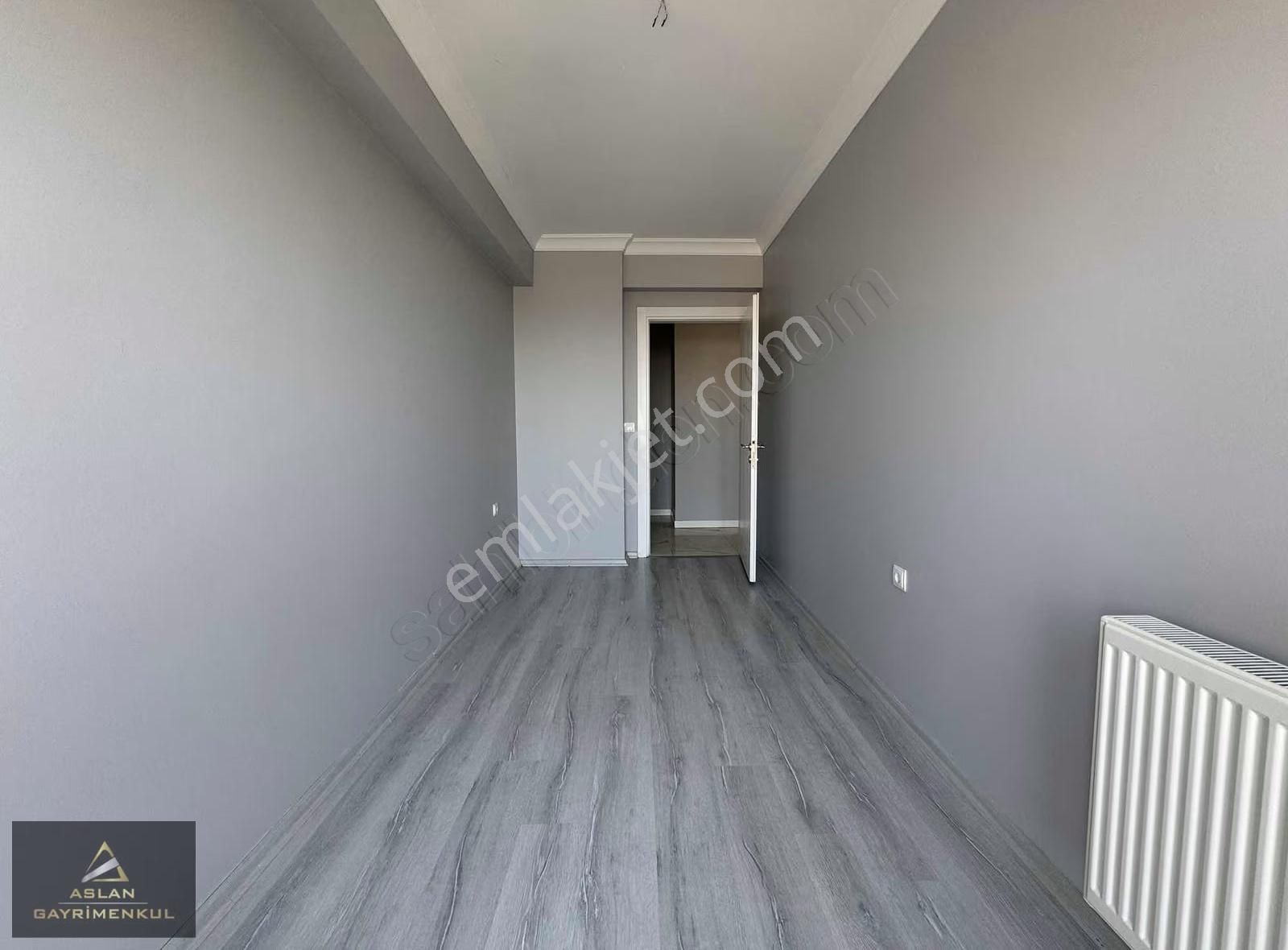 Aslan'dan Cadde Üzerinde,arakat Kiralık 3+1 Daire - Görsel 7