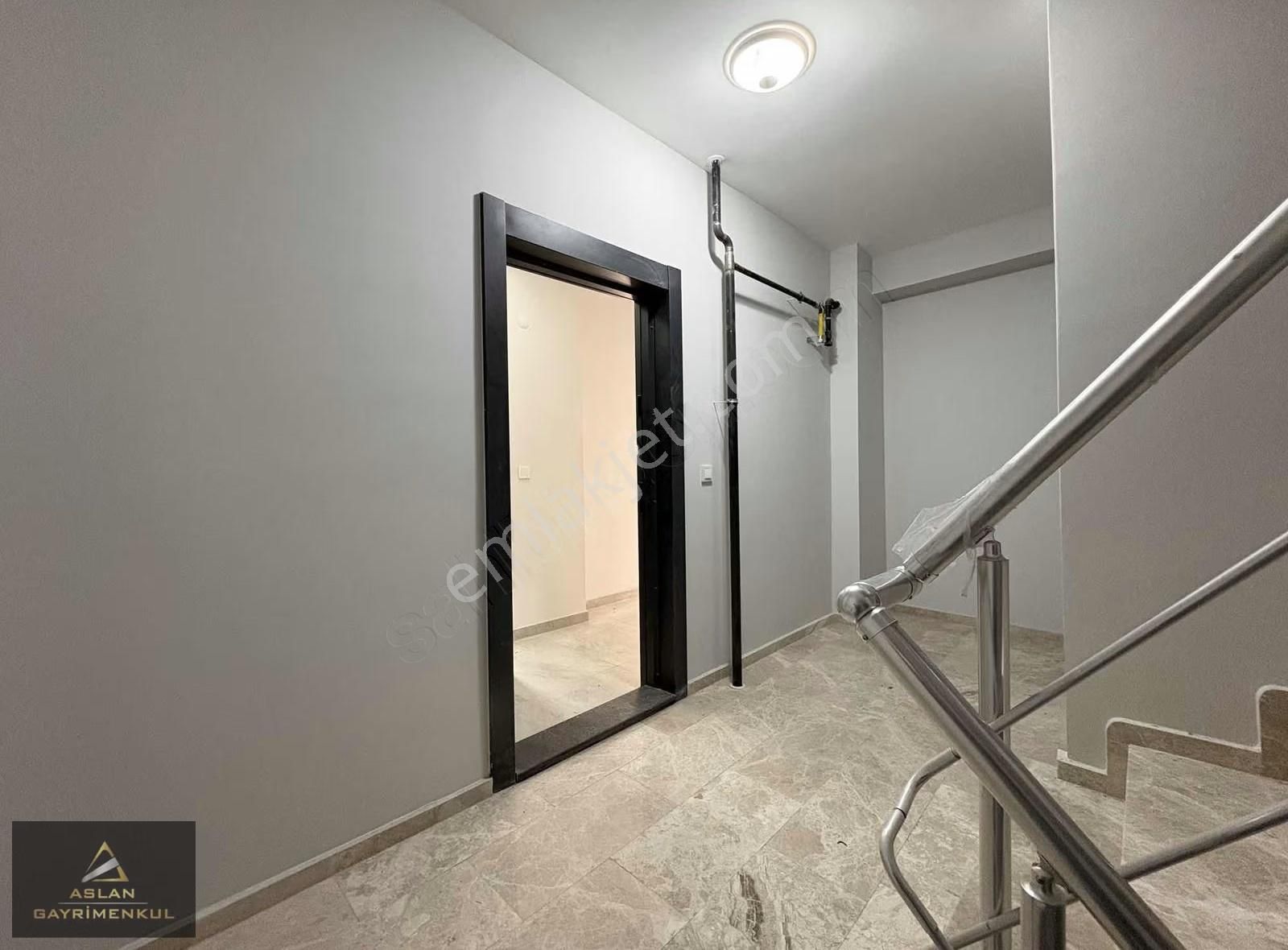 Aslandan Yeni Girne Caddesi Yakını Satılık Sıfır Daire - Görsel 26