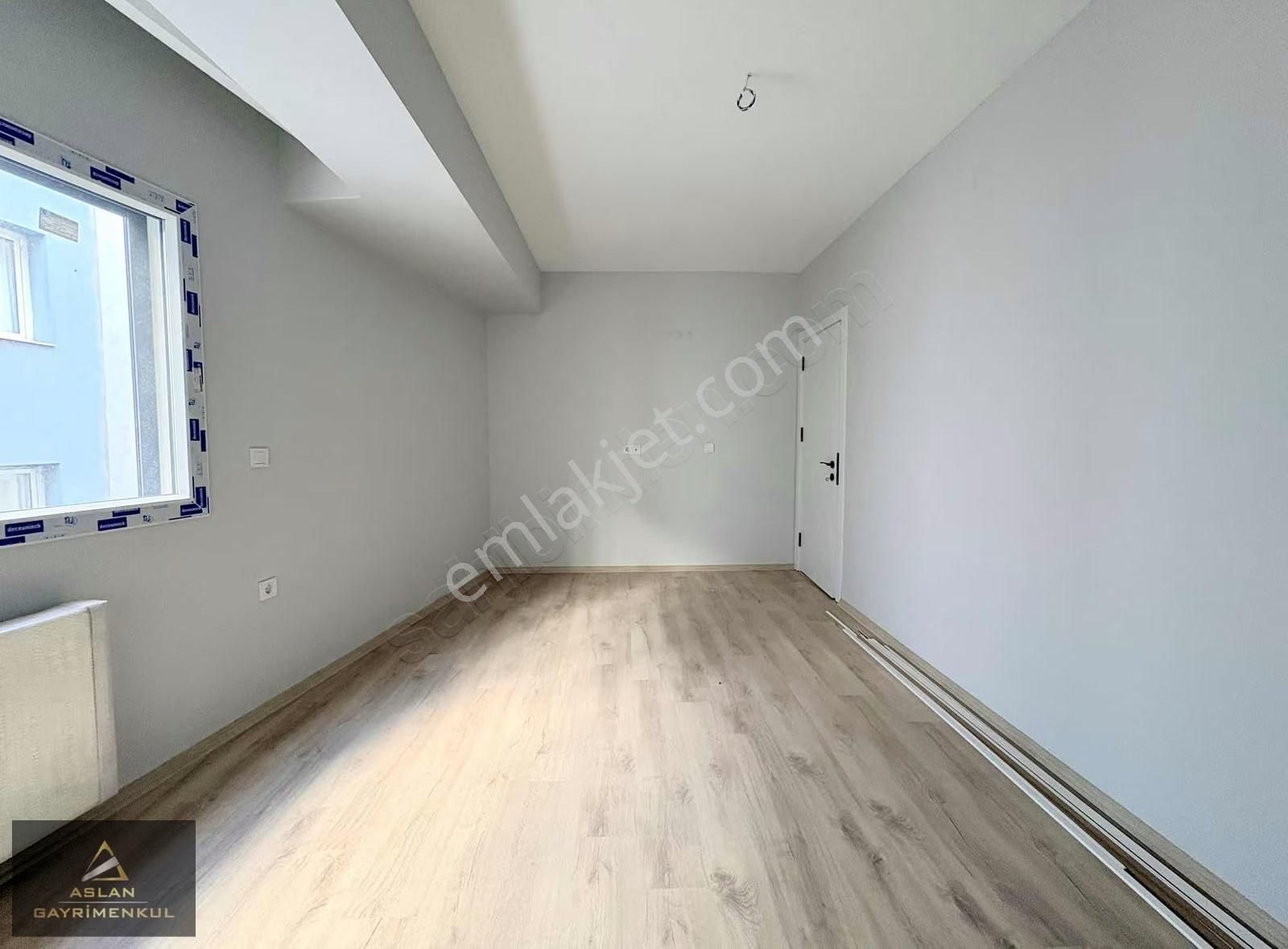 Aslandan Yeni Girne Caddesi Yakını Satılık Sıfır Daire - Görsel 22