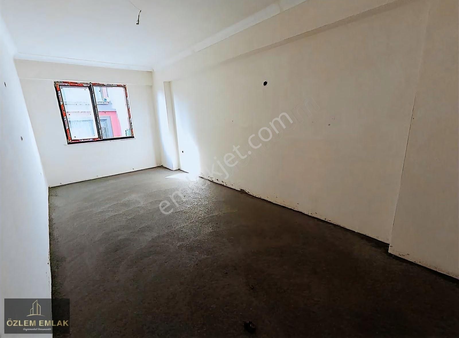 Özlem' Den 600 Evler Mahallesinde 3+1 Bahçeli Satılık Lüx Daire - Görsel 7