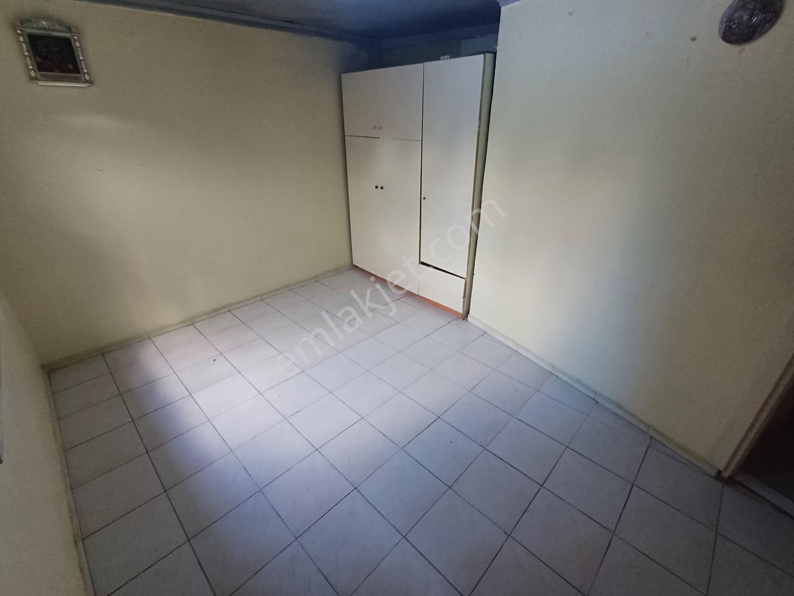 Pak Yapıdan Eşyasız Kiralık İki Katlı Müstakil Ev - Görsel 8