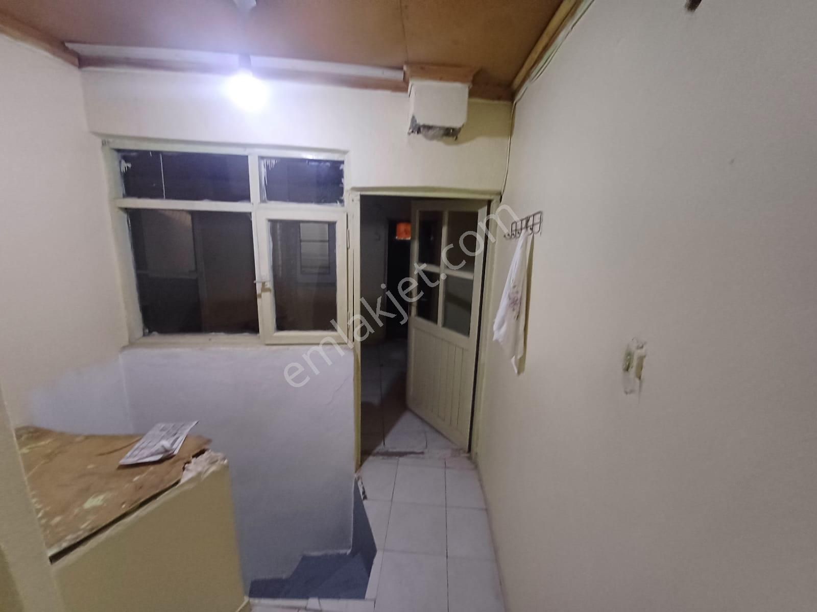 Pak Yapıdan Eşyasız Kiralık İki Katlı Müstakil Ev - Görsel 13