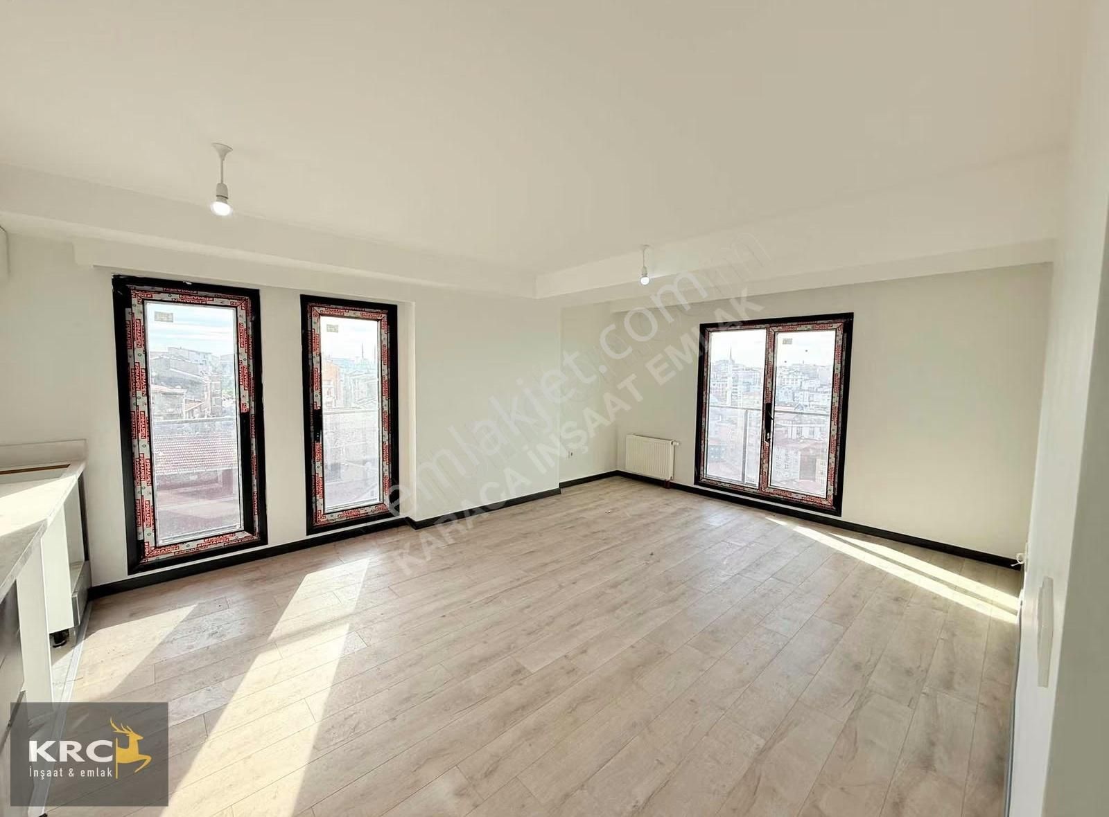 Mari Vadi Satılk Lüks 3+1 Daire 125m2 - Görsel 26