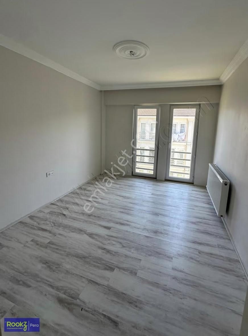Serdivan Yazlıkta Site İçerisinde Satılık 3+1 Daire - Görsel 14