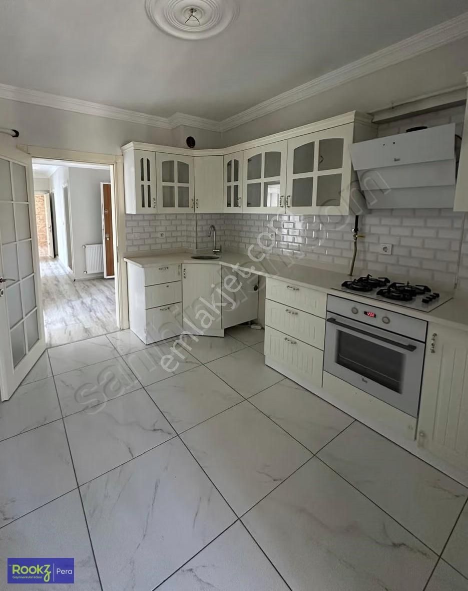Serdivan Yazlıkta Site İçerisinde Satılık 3+1 Daire - Görsel 8